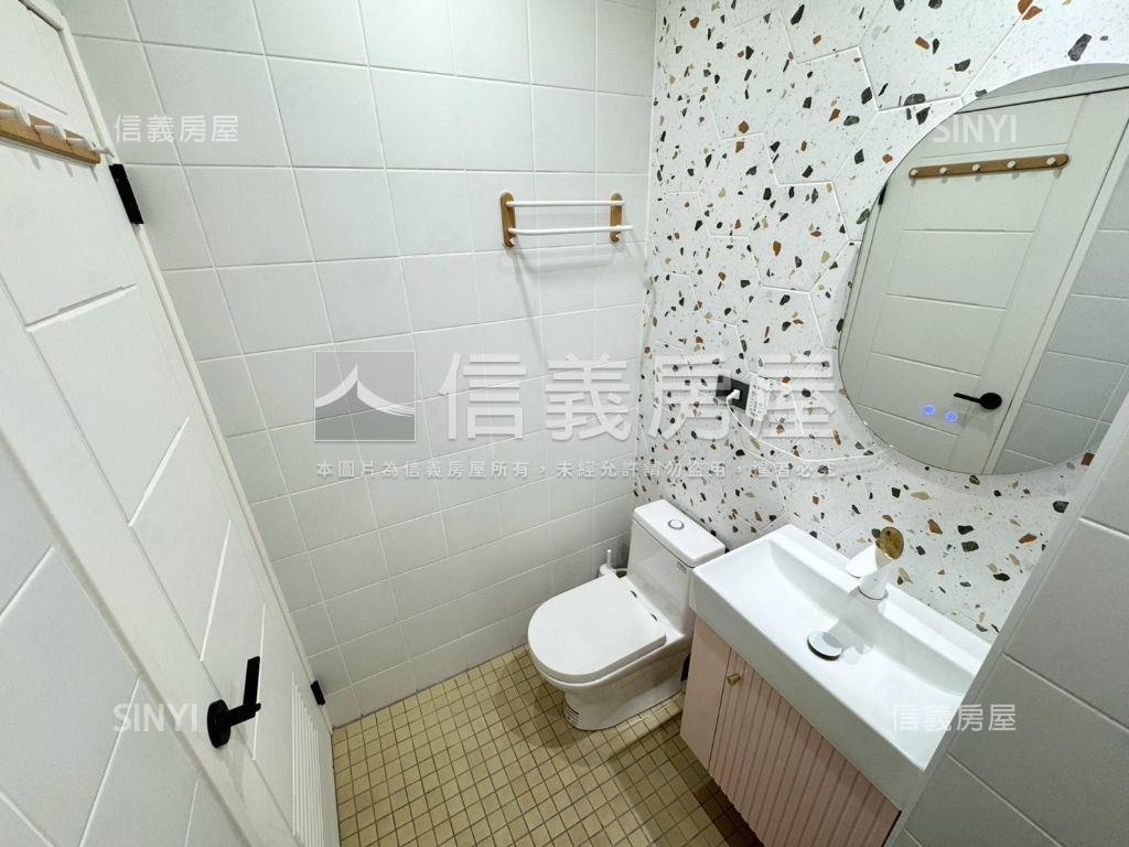 城市之星，帝王視野裝潢戶房屋室內格局與周邊環境