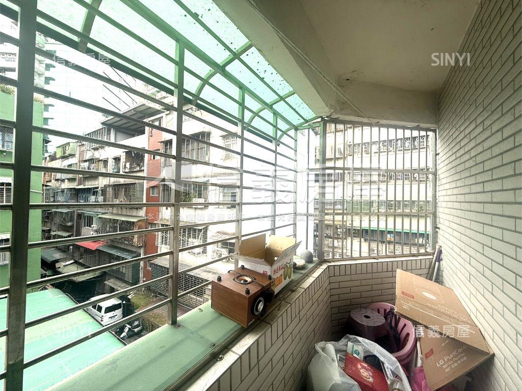 三重低總價公寓房屋室內格局與周邊環境