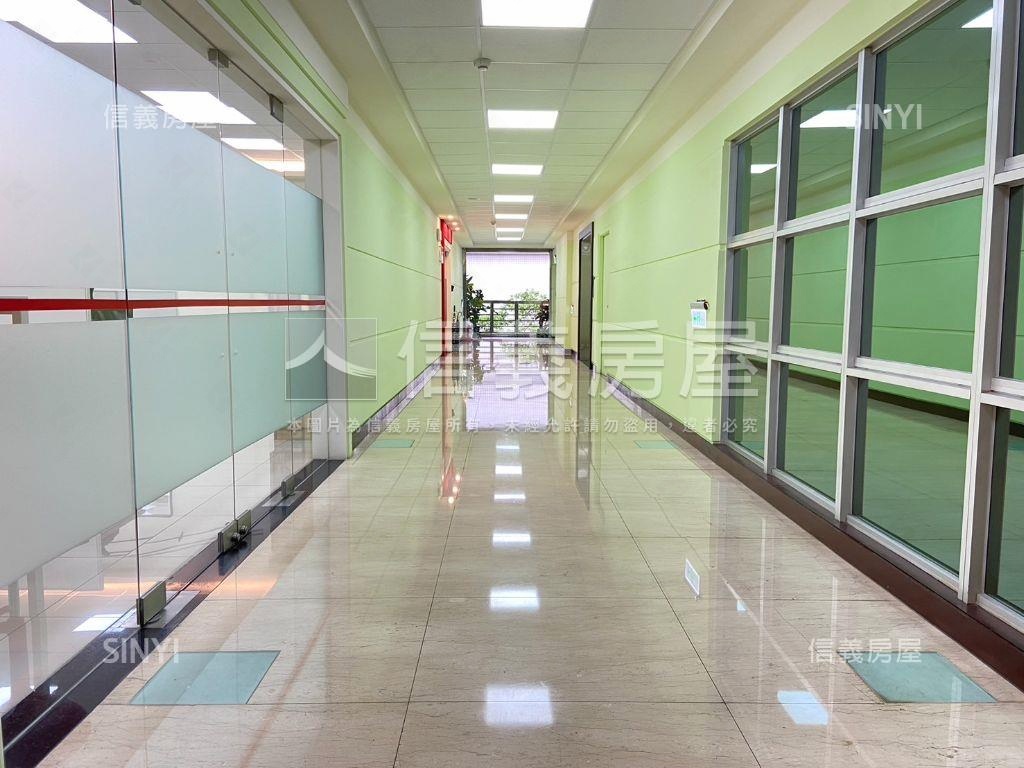 【精選】內科園區精鷹辦公房屋室內格局與周邊環境