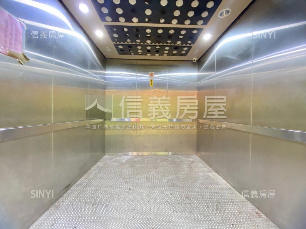 【精選】內科園區精鷹辦公房屋室內格局與周邊環境