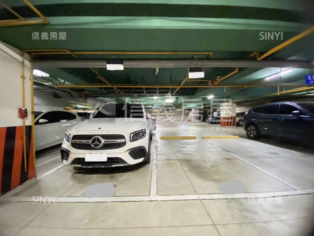 【精選】內科園區精鷹辦公房屋室內格局與周邊環境