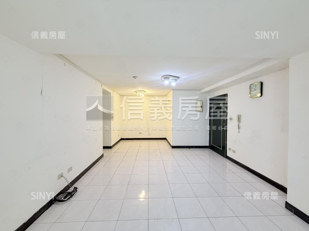 中平藍天富貴四房房屋室內格局與周邊環境