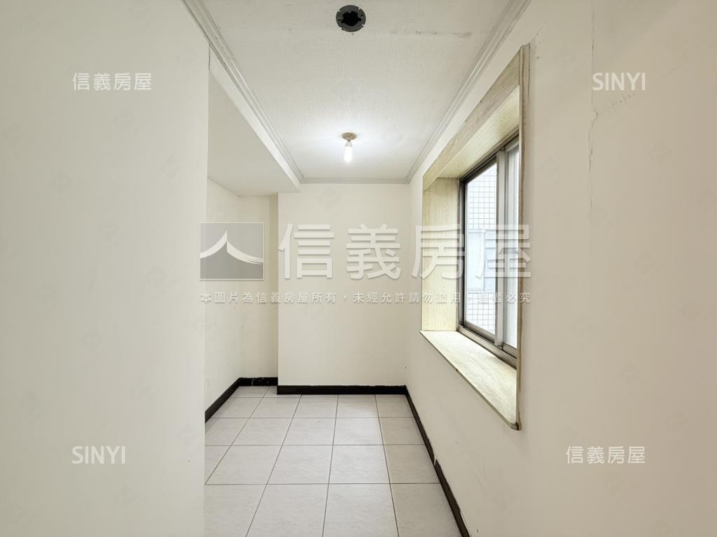 中平藍天富貴四房房屋室內格局與周邊環境