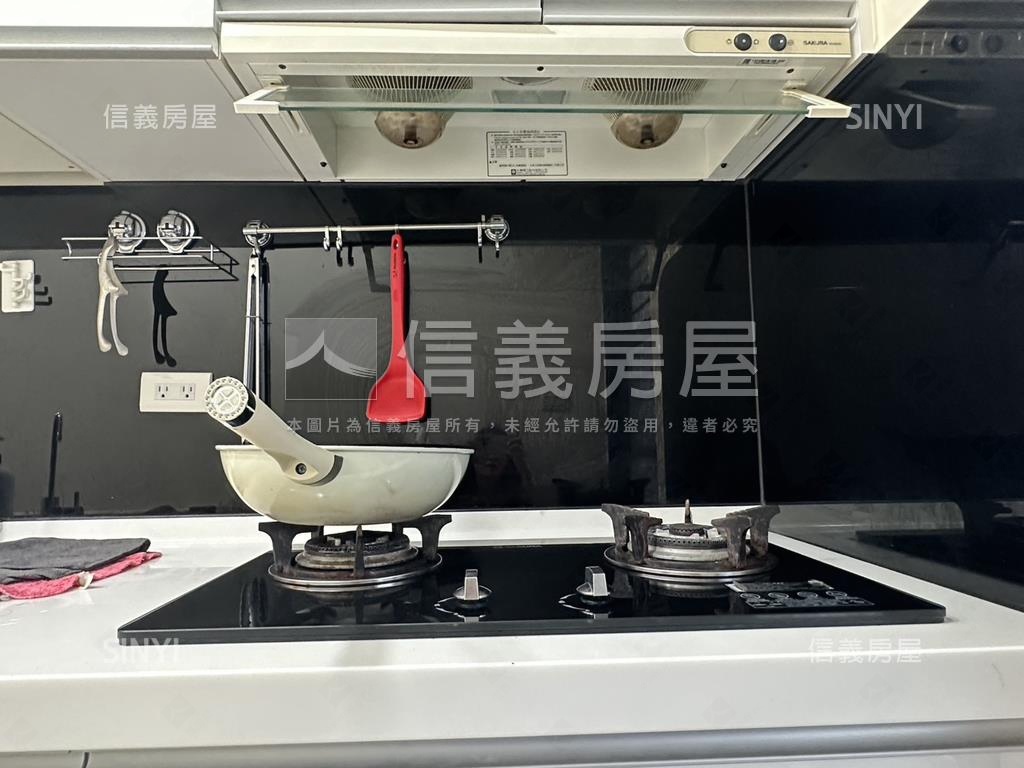 面海景ＥＶＯ大兩房有平車房屋室內格局與周邊環境