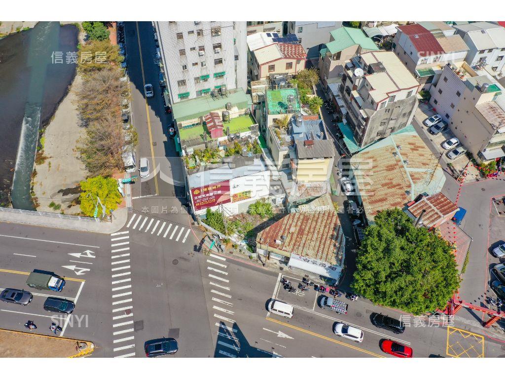 馬到成功！雙面臨路美地房屋室內格局與周邊環境