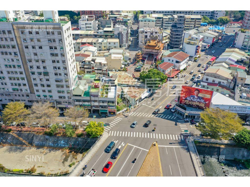 馬到成功！雙面臨路美地房屋室內格局與周邊環境