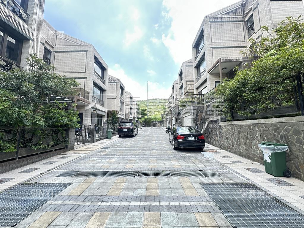 美麗華城漂亮別墅房屋室內格局與周邊環境