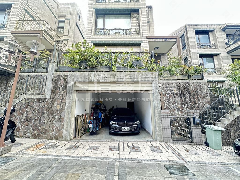美麗華城漂亮別墅房屋室內格局與周邊環境