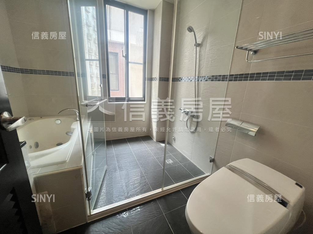 極致。板橋獨棟豪華別墅房屋室內格局與周邊環境