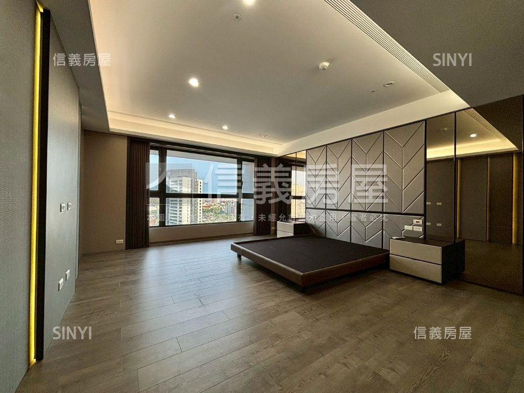 農十六四房高樓精裝雙平車房屋室內格局與周邊環境