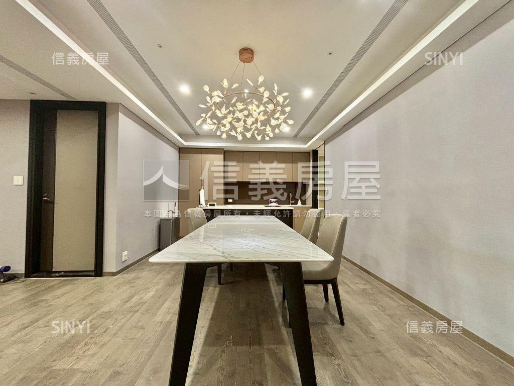 農十六四房高樓精裝雙平車房屋室內格局與周邊環境