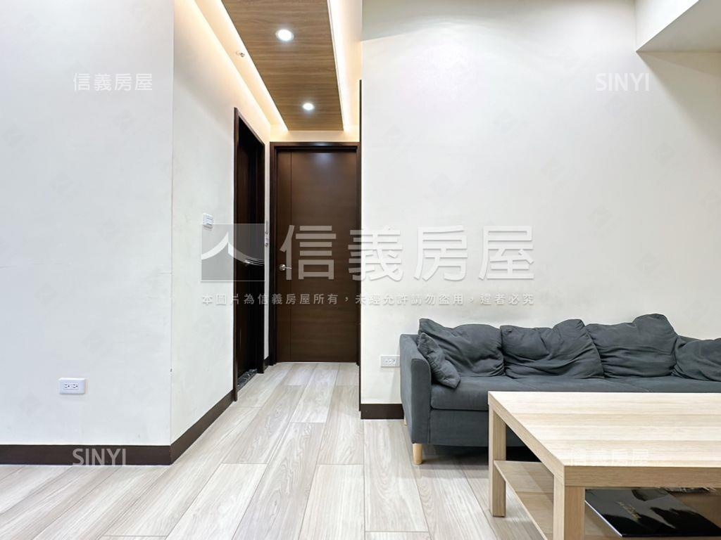 仁武微笑世界景觀兩房平車房屋室內格局與周邊環境