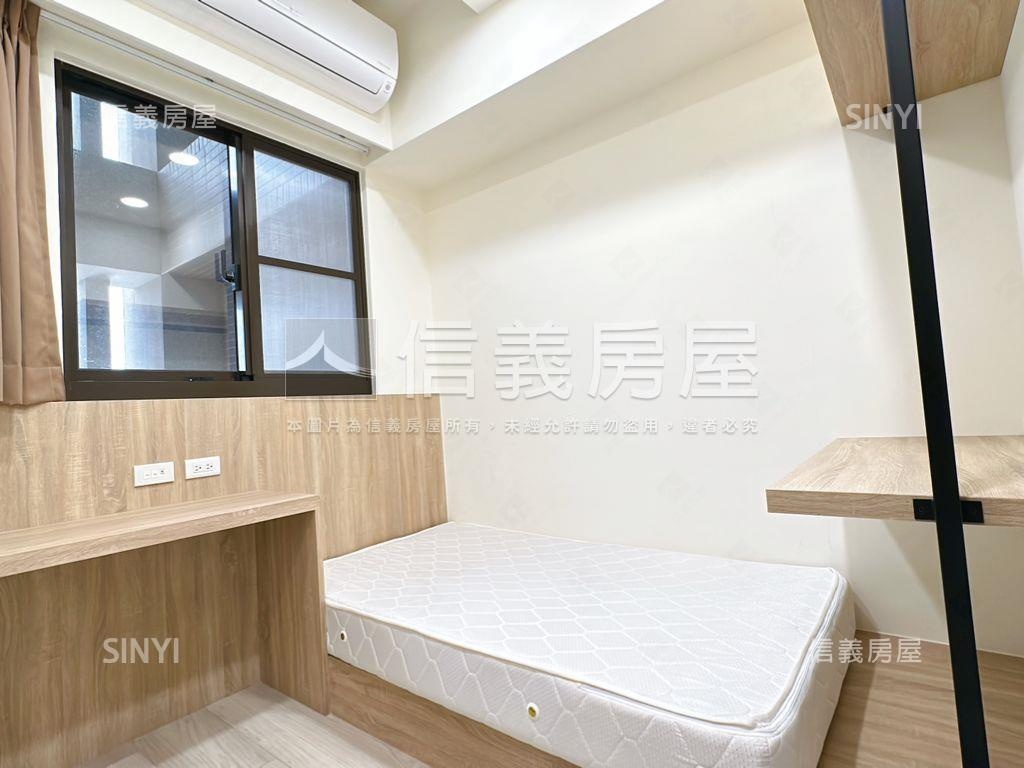 仁武微笑世界景觀兩房平車房屋室內格局與周邊環境