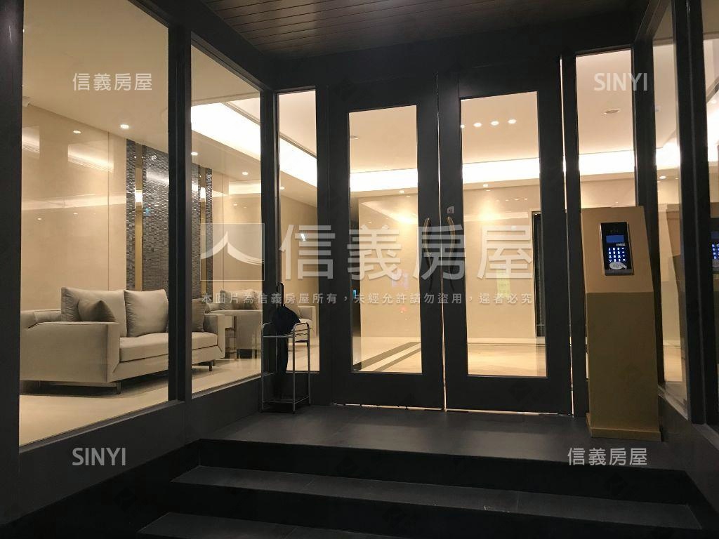 捷座高樓１０１景美妝兩房房屋室內格局與周邊環境