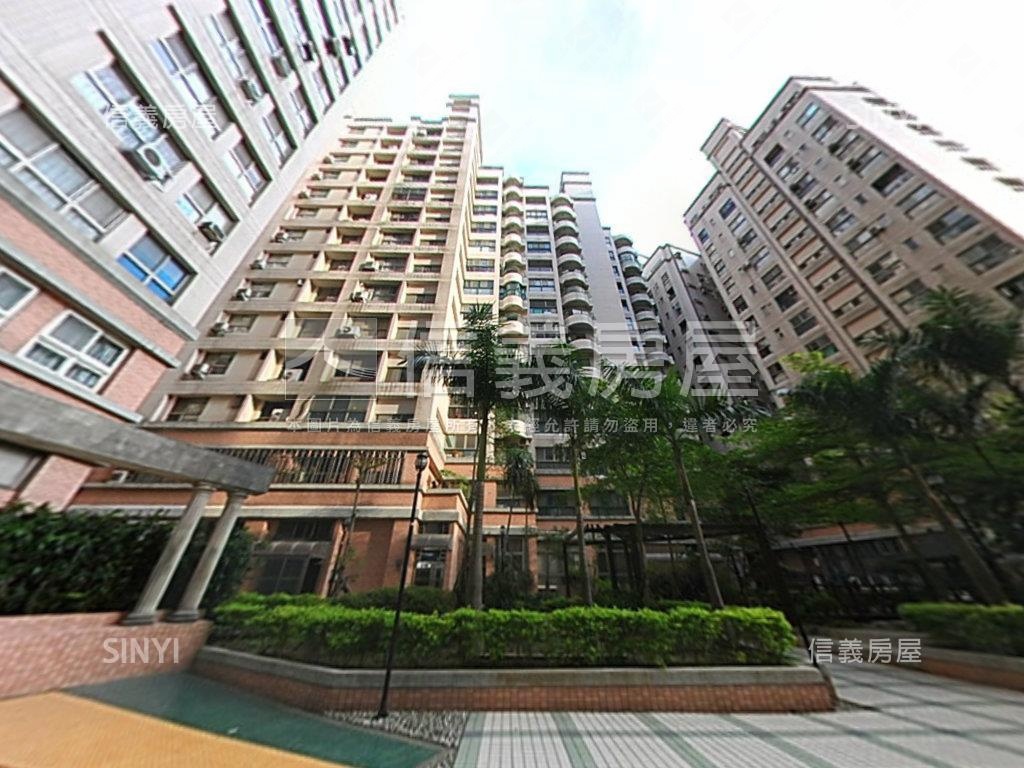 近竹科椰城高樓層三房車位房屋室內格局與周邊環境