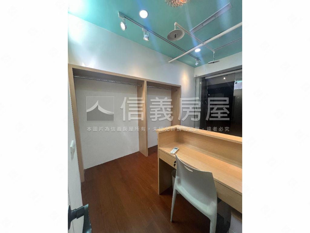 逢甲商圈金店面房屋室內格局與周邊環境