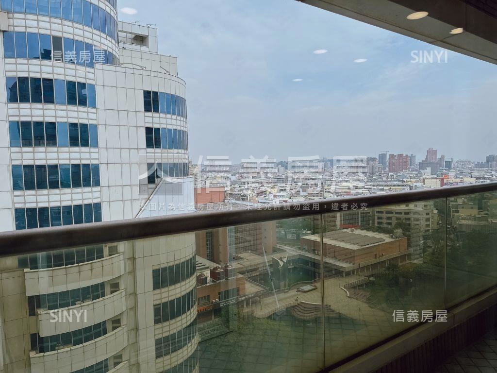 文化新世紀大兩房平車房屋室內格局與周邊環境