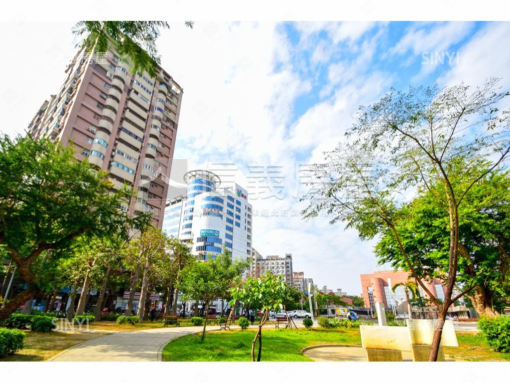 文化新世紀大兩房平車房屋室內格局與周邊環境