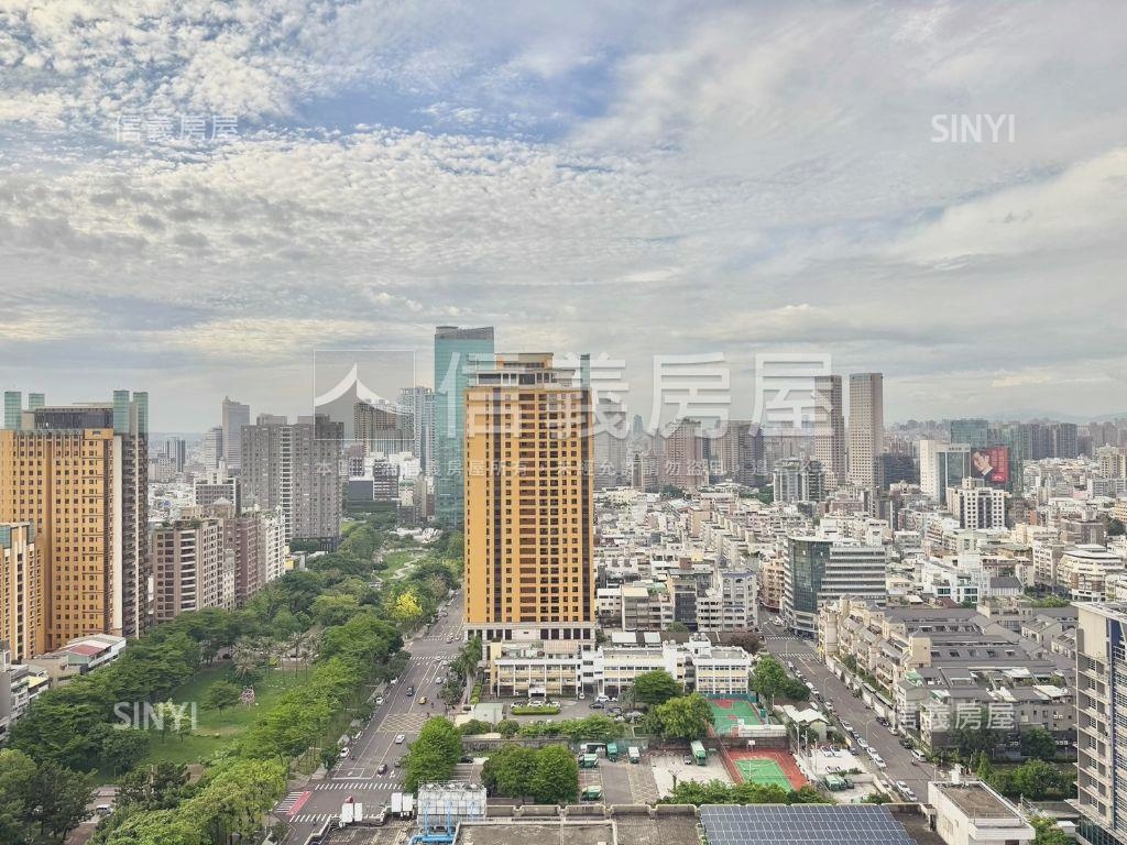 草悟道。國美。次頂樓房屋室內格局與周邊環境
