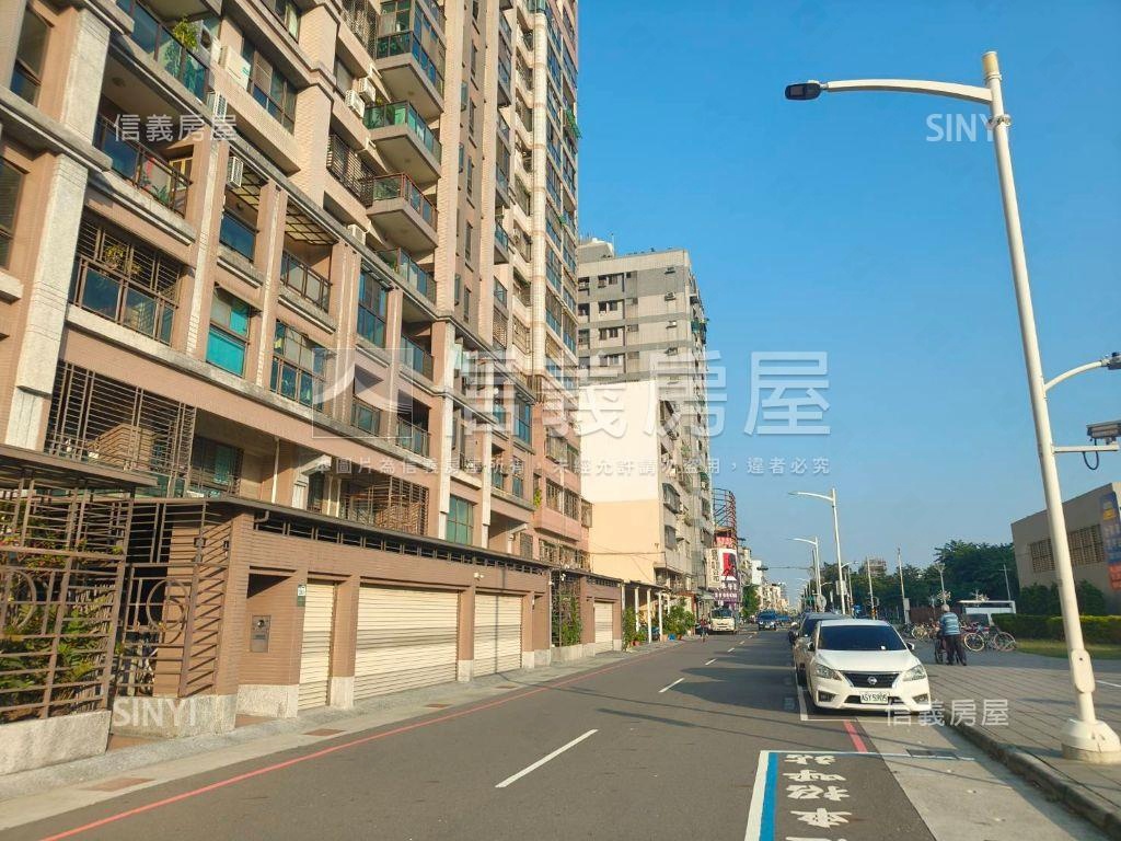 高博館大面寬雙車庫一樓房屋室內格局與周邊環境