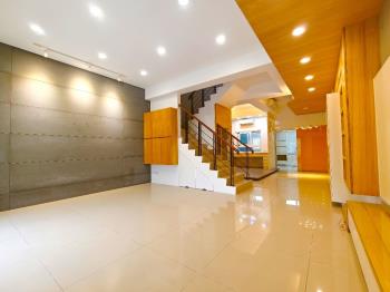 五結雲光靜庭悠活三層美墅