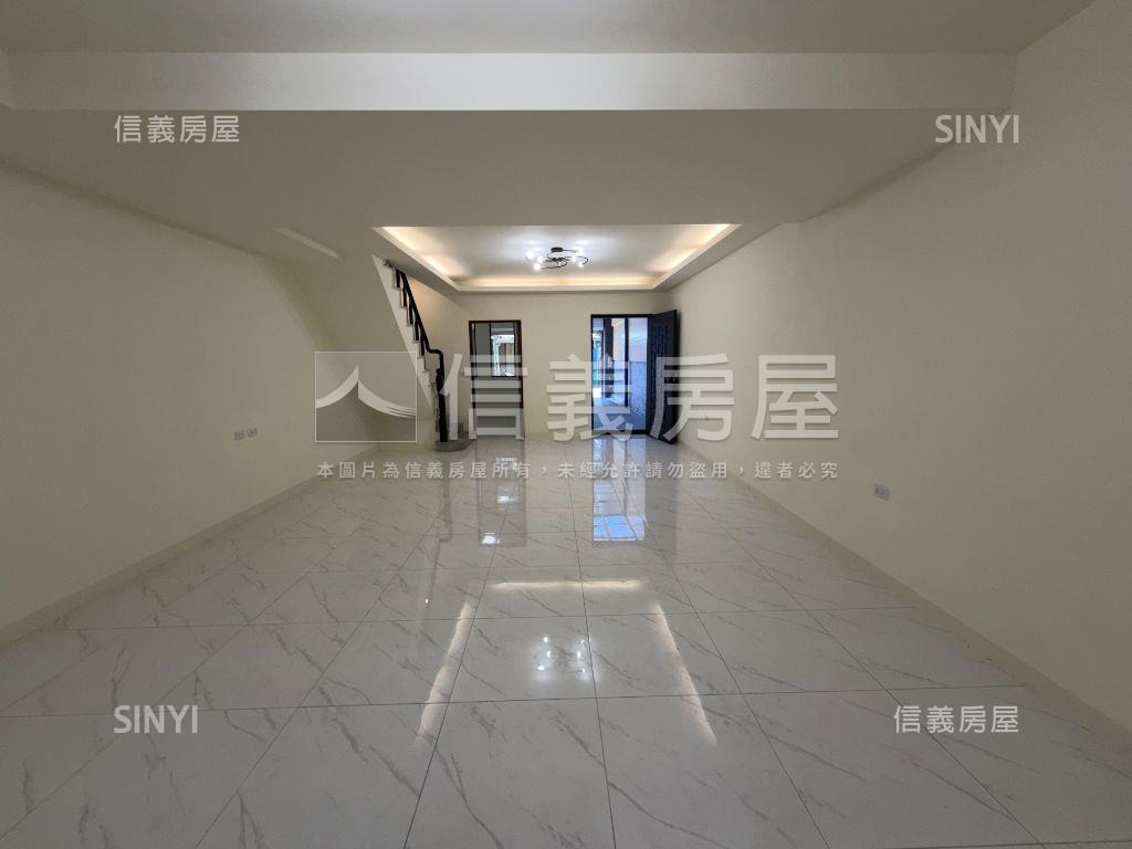 國安街優質美車墅房屋室內格局與周邊環境