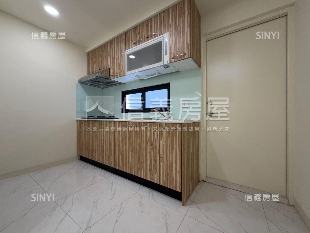 國安街優質美車墅房屋室內格局與周邊環境