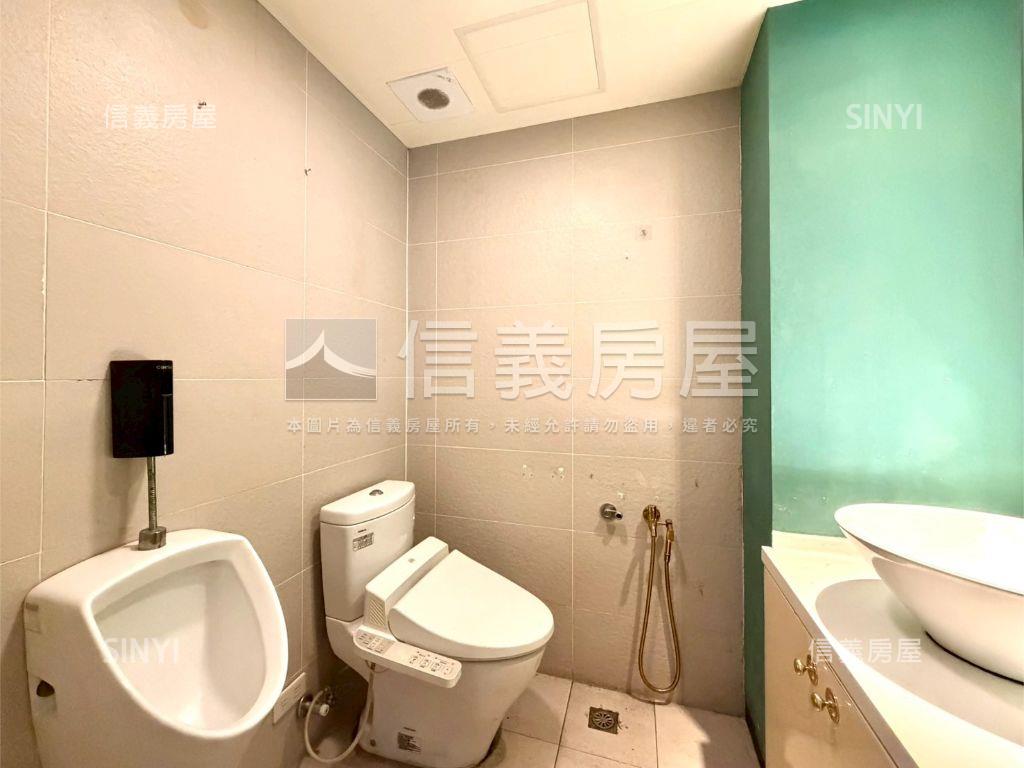 捷運行天宮‧三角窗金店面房屋室內格局與周邊環境