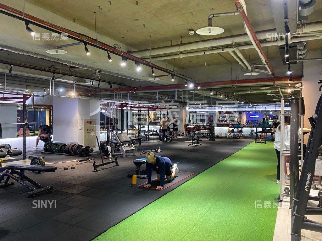 信義路獨立梯高效店辦房屋室內格局與周邊環境