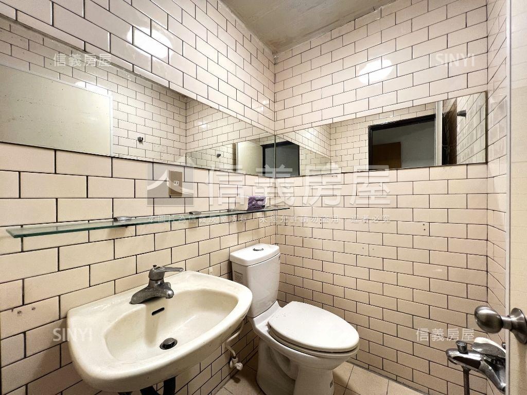 士東富邦翠園●方正美３樓房屋室內格局與周邊環境