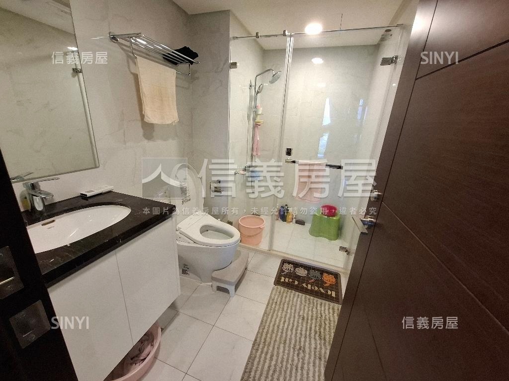 正隆高樓景觀四房有車位房屋室內格局與周邊環境