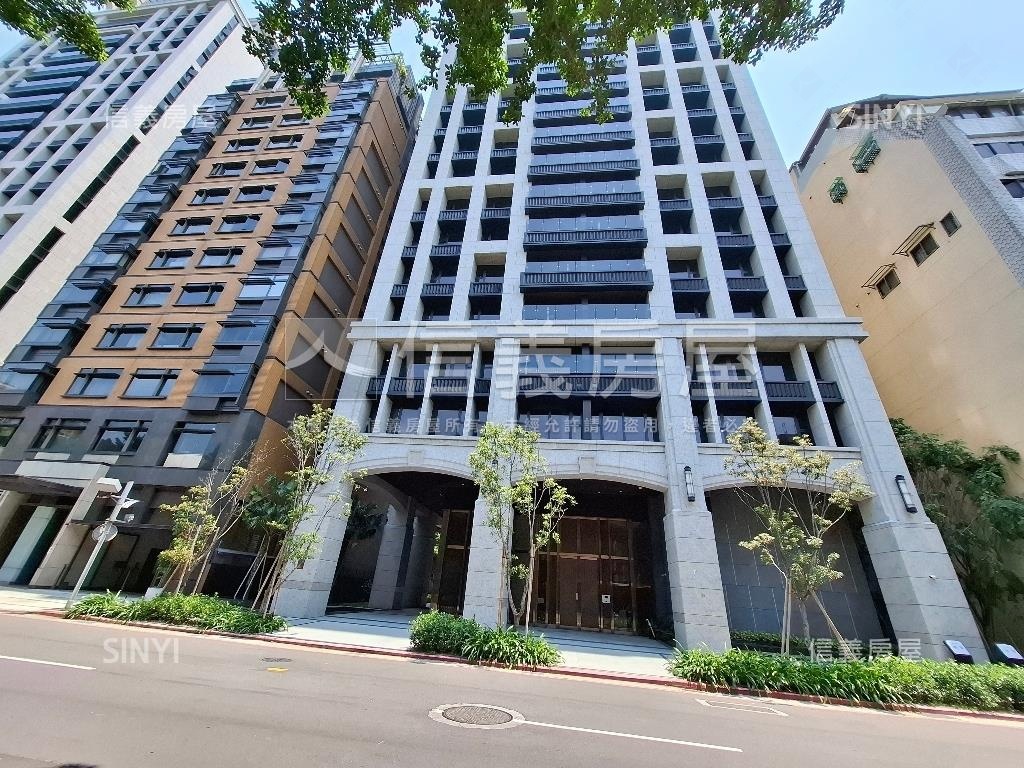 正隆高樓景觀四房有車位房屋室內格局與周邊環境
