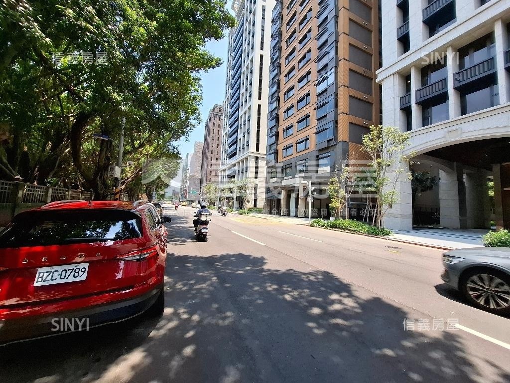 正隆高樓景觀四房有車位房屋室內格局與周邊環境