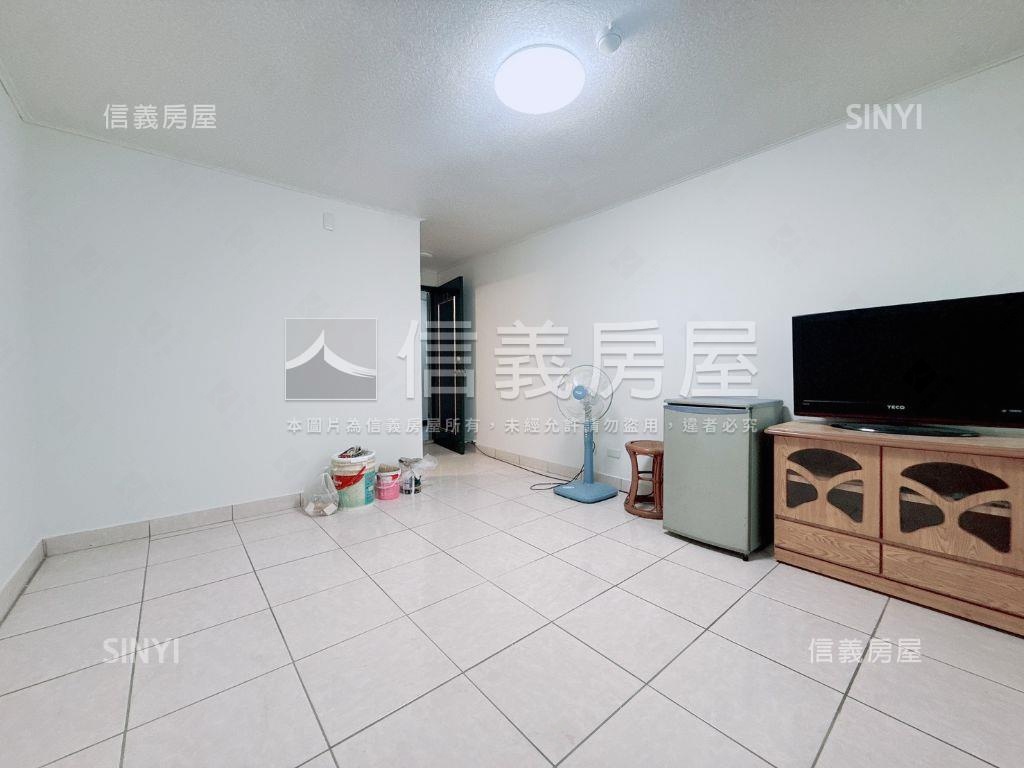 東區│陽光貴族小資套房房屋室內格局與周邊環境