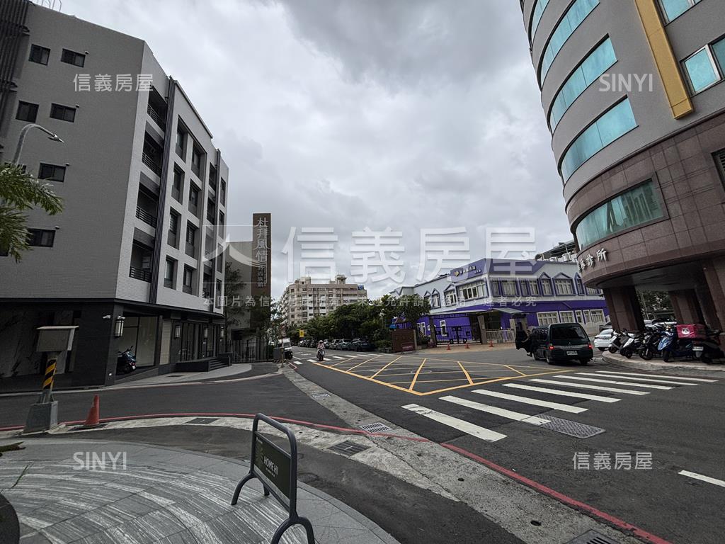 沐微風面寬約９米寬角店房屋室內格局與周邊環境