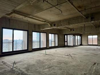 西區稀有釋出國泰美術觀道