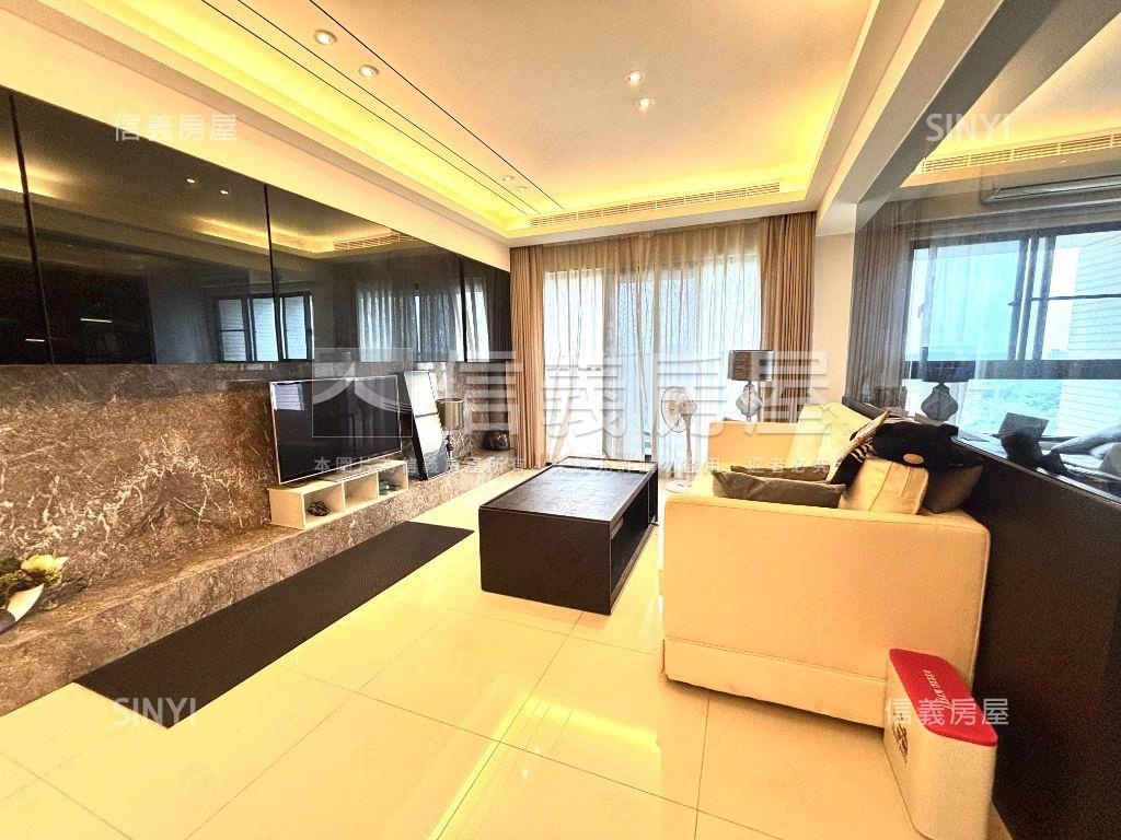 聯上高樓景觀四房平車房屋室內格局與周邊環境