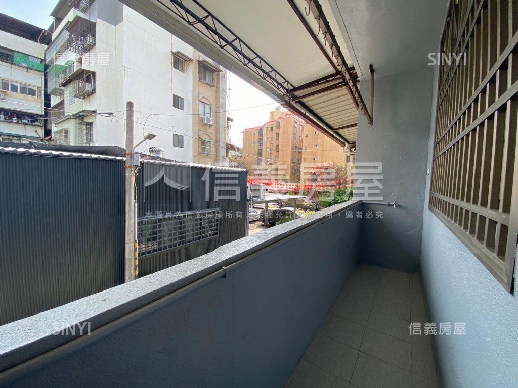 面寬約５米前後臨活路別墅房屋室內格局與周邊環境