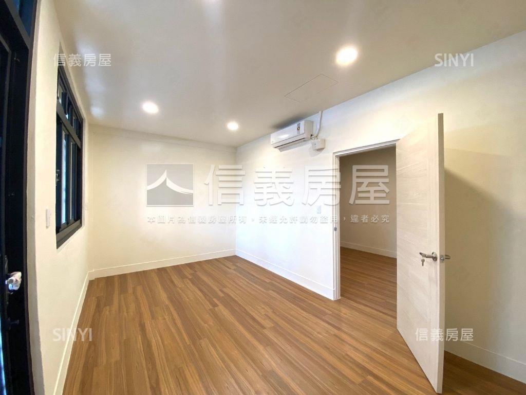 面寬約５米前後臨活路別墅房屋室內格局與周邊環境