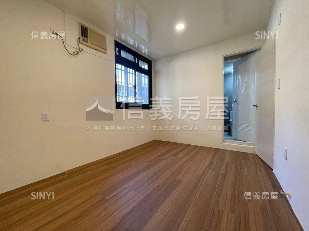 面寬約５米前後臨活路別墅房屋室內格局與周邊環境