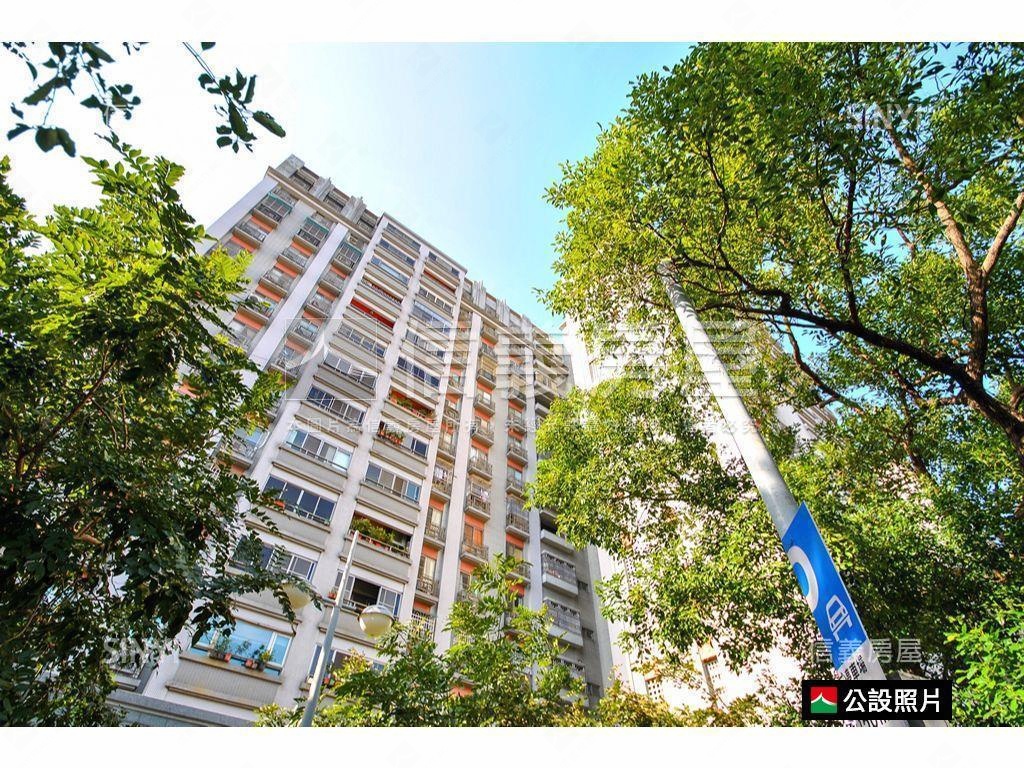 健華新城手足情深三房車位房屋室內格局與周邊環境