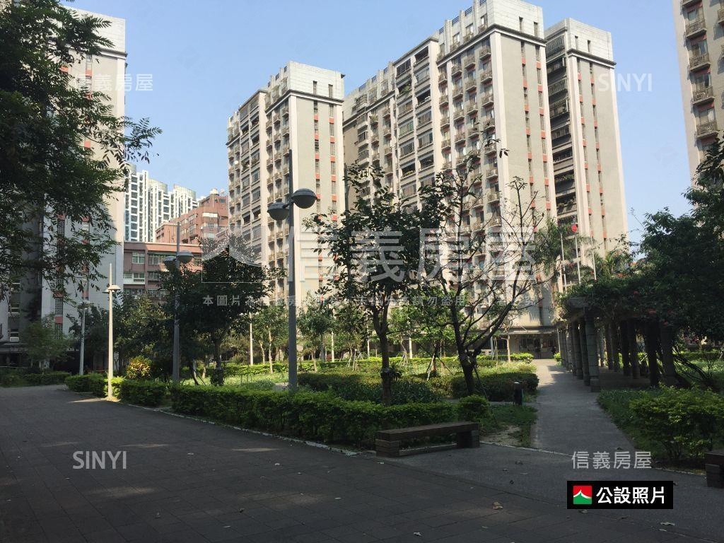 健華新城手足情深三房車位房屋室內格局與周邊環境