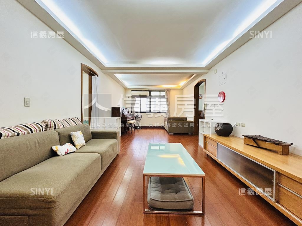 民生街四面採光黃金三樓房屋室內格局與周邊環境