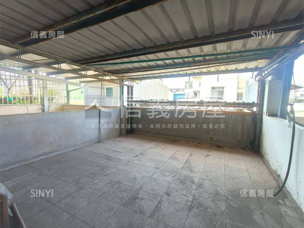 小資活巷低總透天房屋室內格局與周邊環境