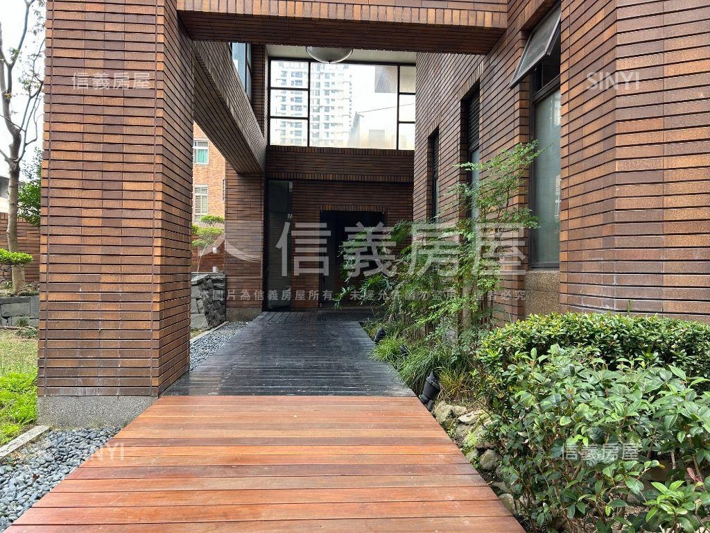 宏銓映美術設計師的家房屋室內格局與周邊環境