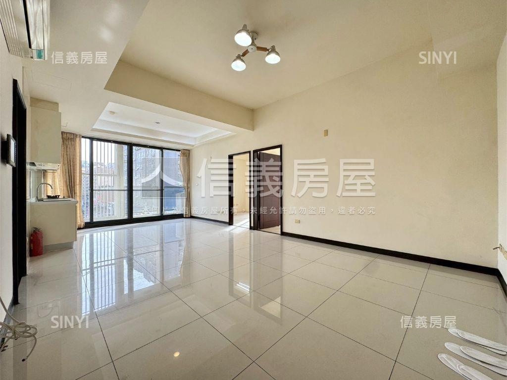 Ｒｏｏｍ１８優質三房車位房屋室內格局與周邊環境