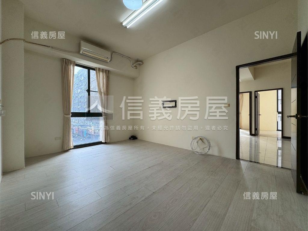 Ｒｏｏｍ１８優質三房車位房屋室內格局與周邊環境