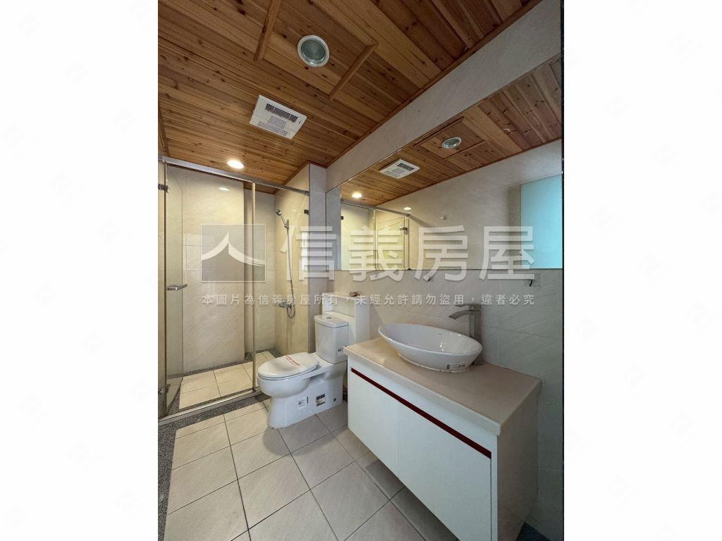 Ｒｏｏｍ１８優質三房車位房屋室內格局與周邊環境