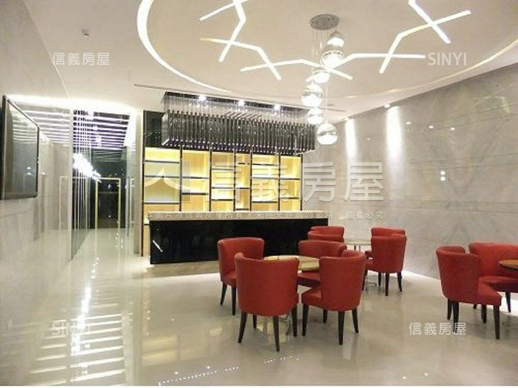 Ｒｏｏｍ１８優質三房車位房屋室內格局與周邊環境