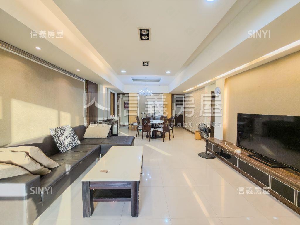 農十六首排頂樓４房平車房屋室內格局與周邊環境